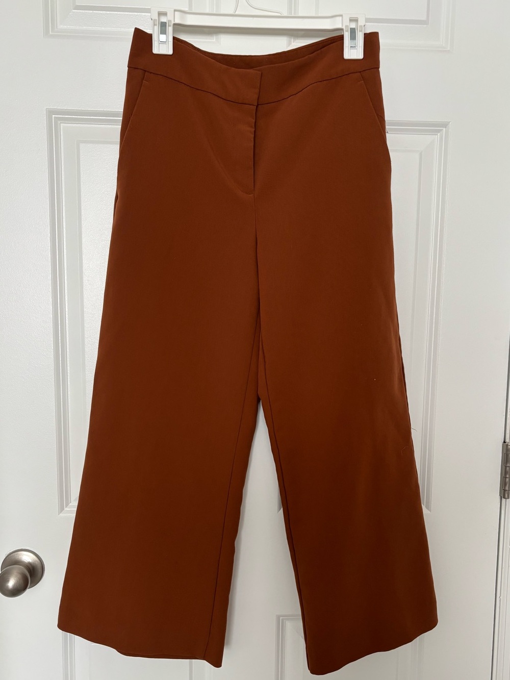 Ann Taylor Wide-Leg Cropped Pants in Rust